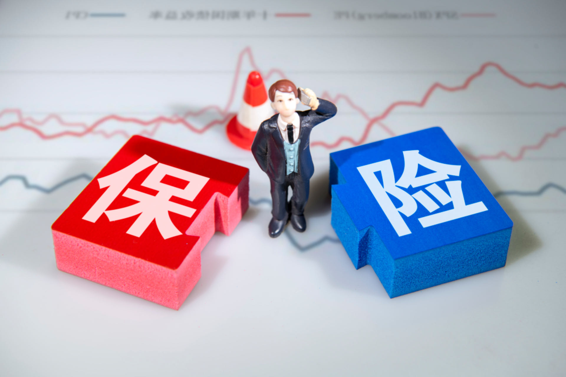 多家险企偿付能力告急，互联网保险业务受冲击
